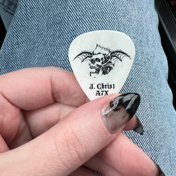 A7x Johnny Christ Guitar Pick and XFest VIP Festival Tee Huntington WV - Picture 11 of 12